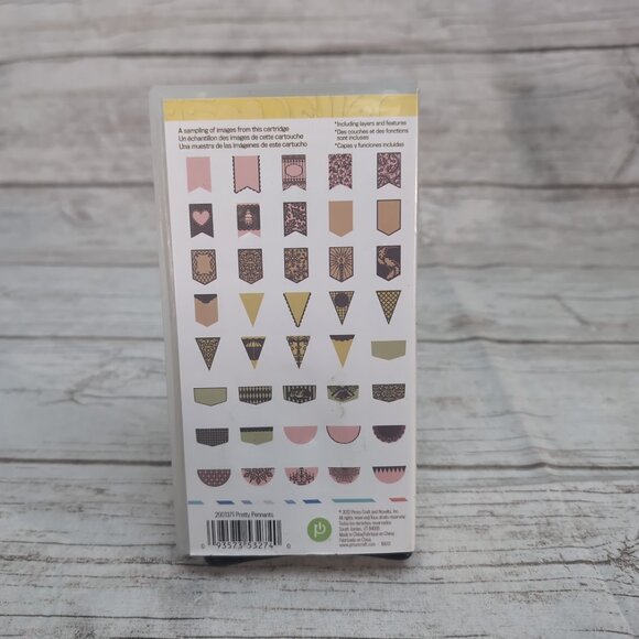 Cricut Pretty Pennants art cartridge - Complete - Picture 2 of 4